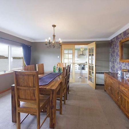אובאן Esplanade Court Holiday Apartments מראה חיצוני תמונה