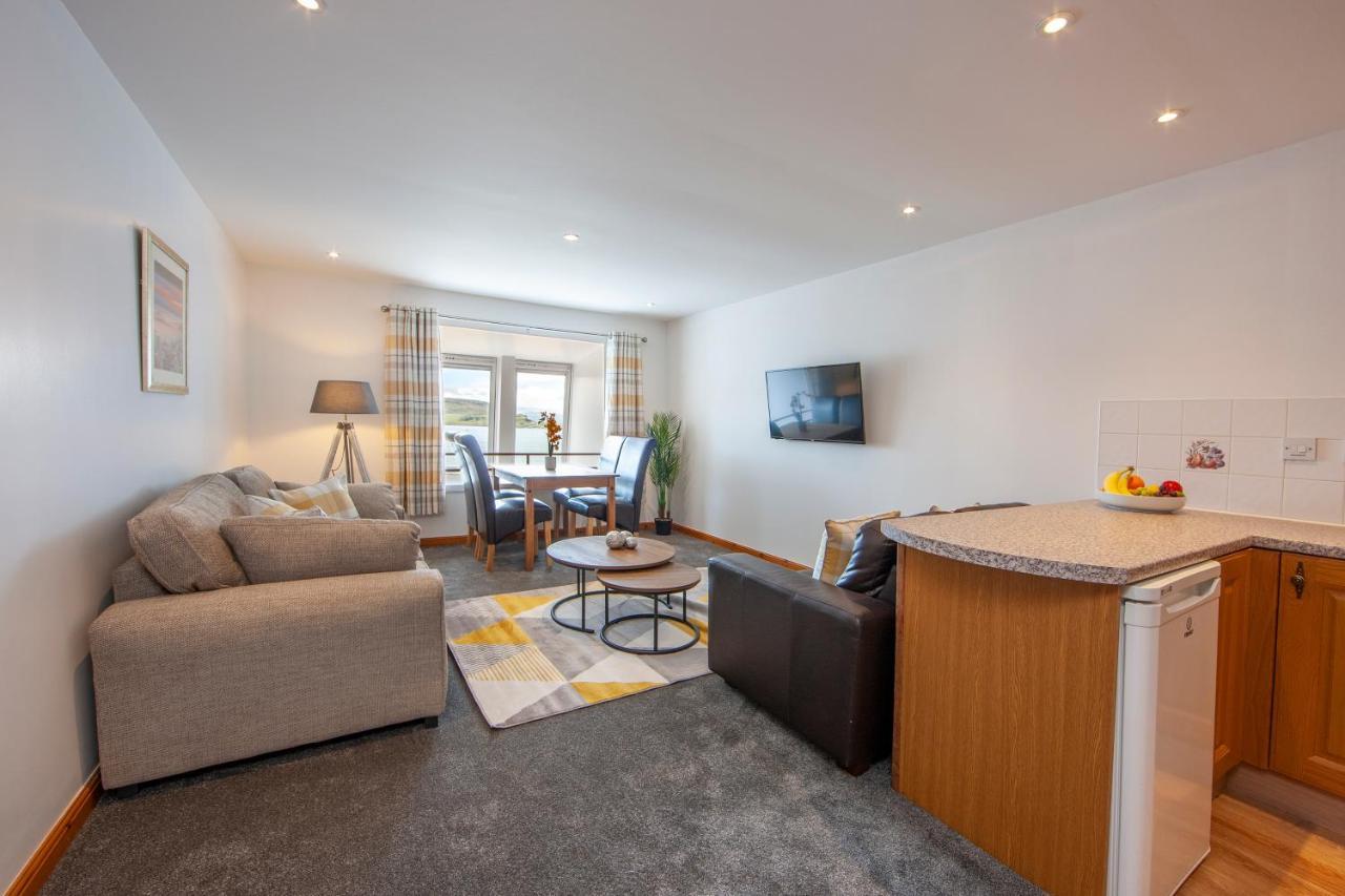 אובאן Esplanade Court Holiday Apartments מראה חיצוני תמונה