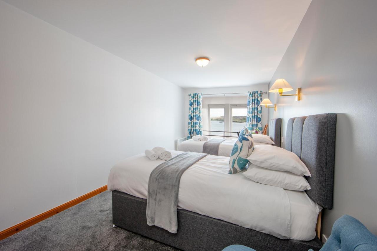 אובאן Esplanade Court Holiday Apartments מראה חיצוני תמונה